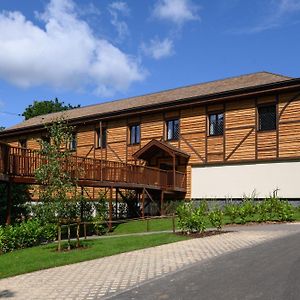 Warwick Castle Hotel & Knight'S Village